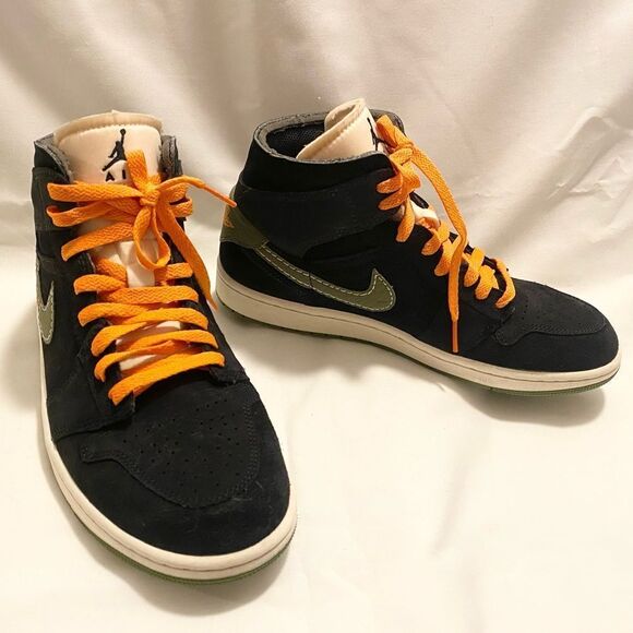 Nike Air Jordan 1 Mid SE Craft. Men size 8.5. Excellent condition. - Picture 7 of 16